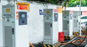 四川加速电动汽车普及 到2025年适宜地区汽车充电桩“乡乡全覆盖”